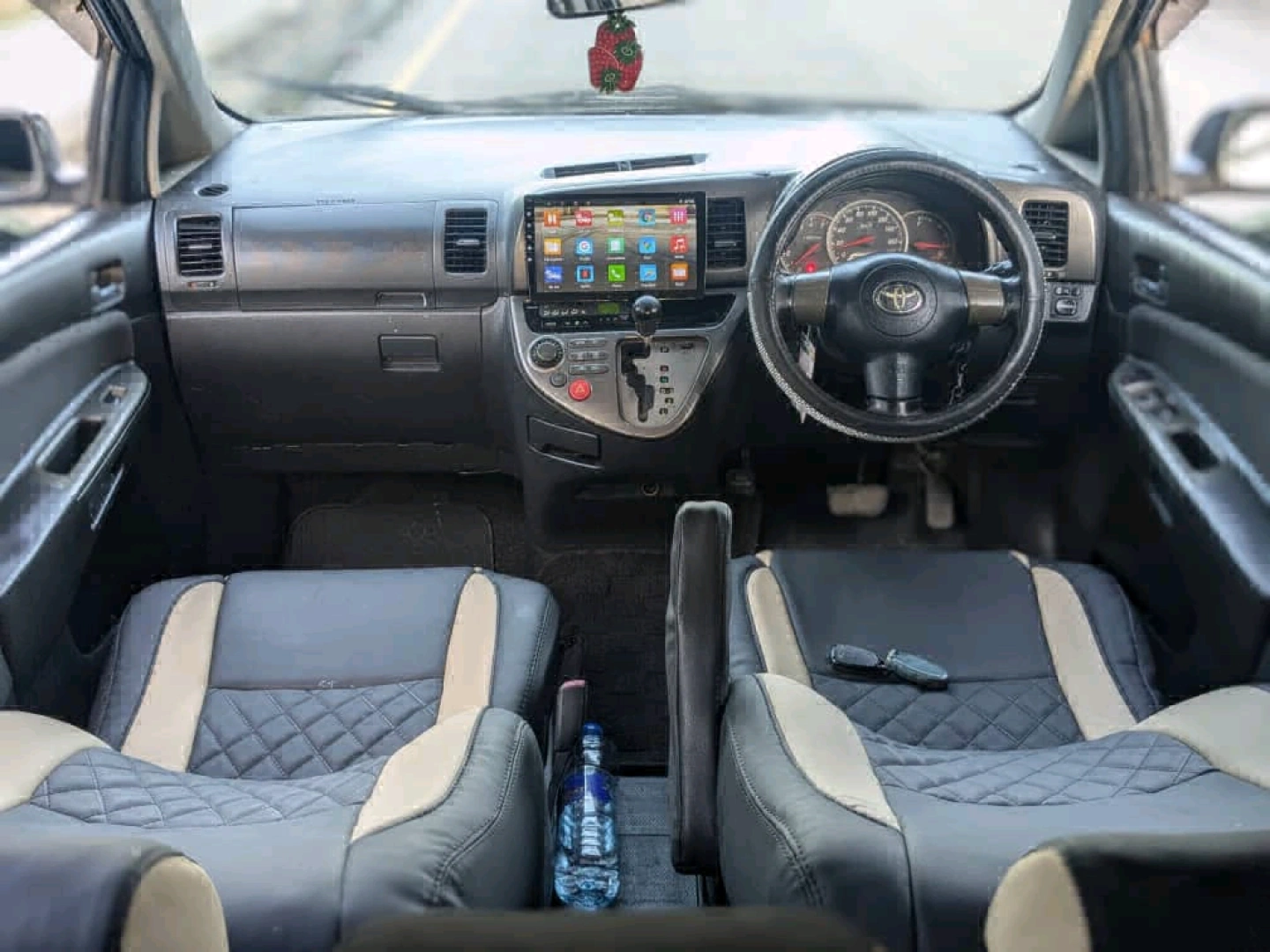 Silver Toyota Wish Car for Sale thumbnail 6