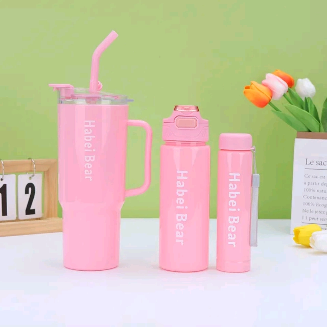 3-Piece Habei Bear Colorful Water Bottle Set thumbnail 3