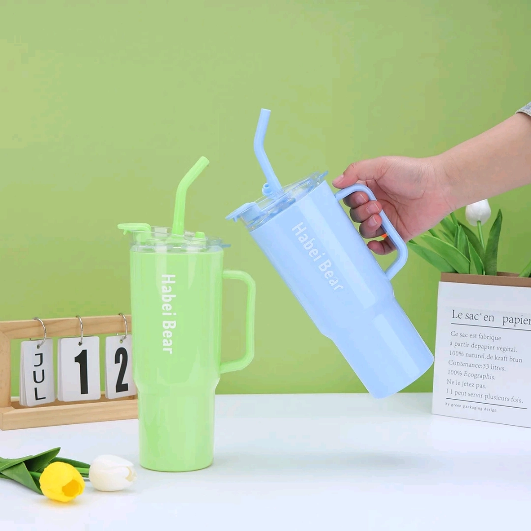 3-Piece Habei Bear Colorful Water Bottle Set thumbnail 7