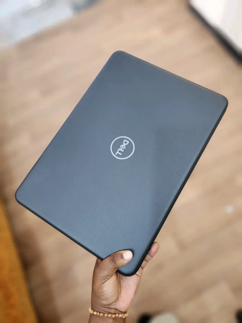Dell Latitude 3310 Laptop (Celeron, 4GB RAM, 128GB SSD) thumbnail 2
