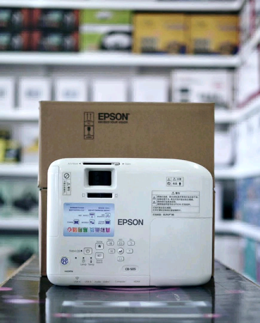 Epson CB-S05 Projector for Home and Office thumbnail 2