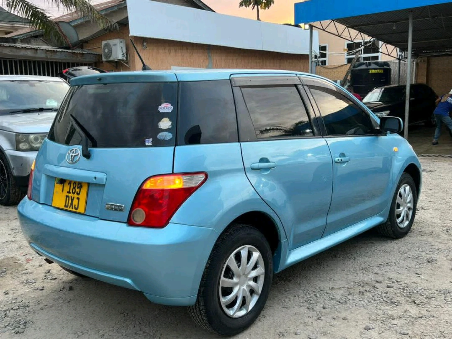 Toyota IST 2006 Light Blue thumbnail 3