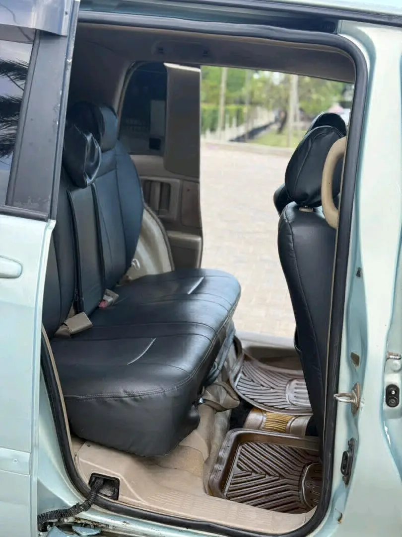 Toyota Raum CSH Full AC Automatic Door thumbnail 8