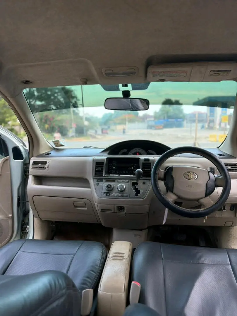 Toyota Raum CSH Full AC Automatic Door thumbnail 9