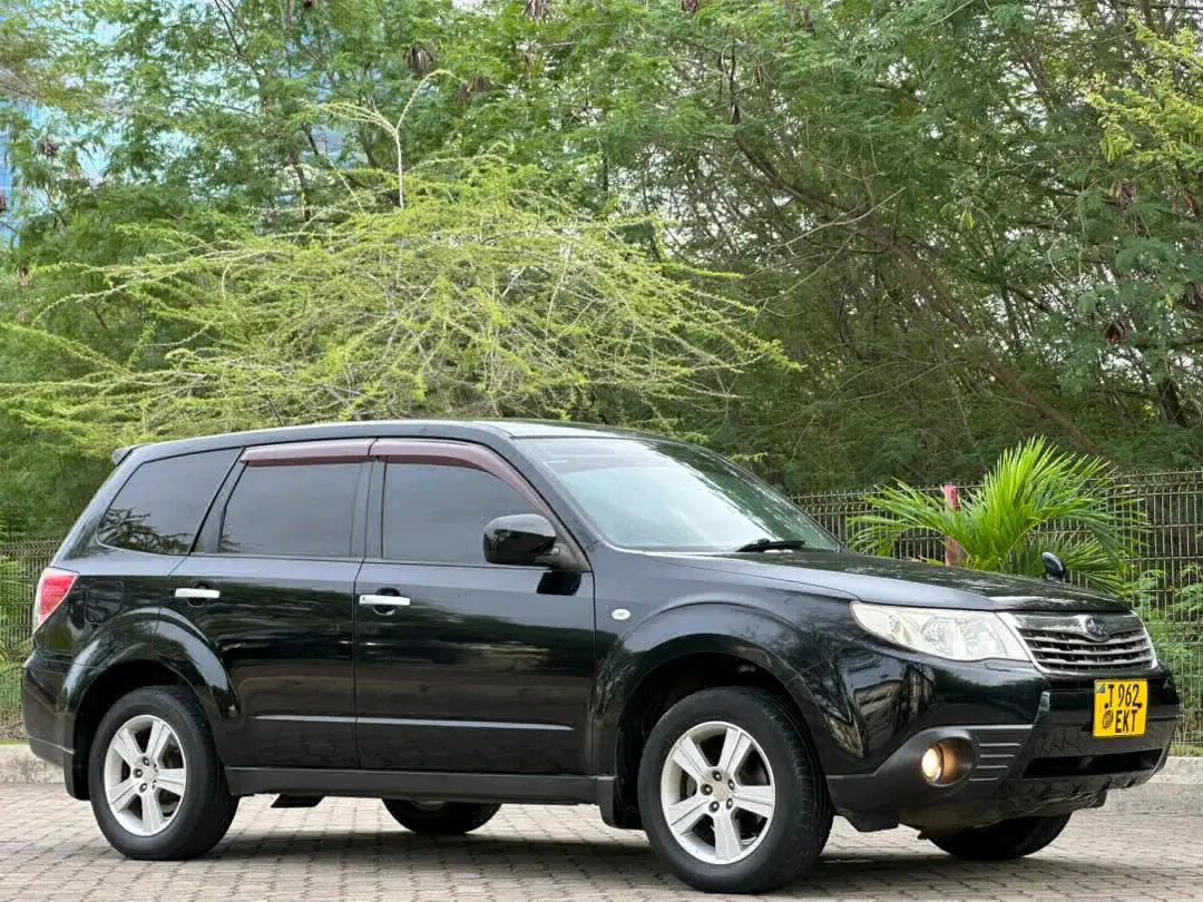 Subaru Forester 2008 Black (EKT) - Clean Condition thumbnail 2