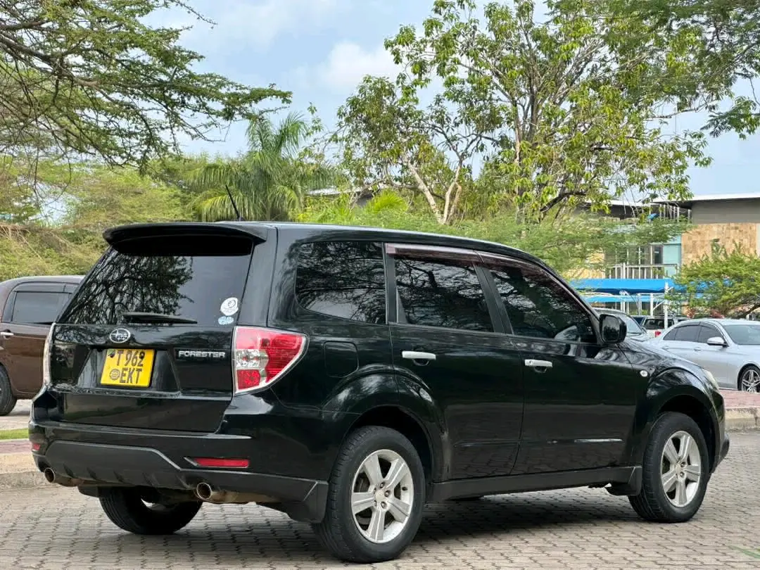Subaru Forester 2008 Black (EKT) - Clean Condition thumbnail 5