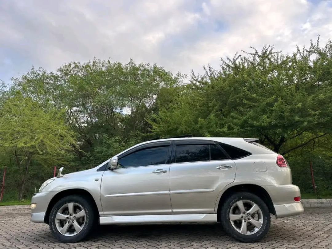 Toyota Harrier 2007 Silver thumbnail 3