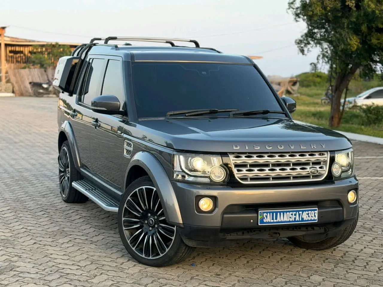 Land Rover Discovery 4 2015 Diesel (Very Clean)