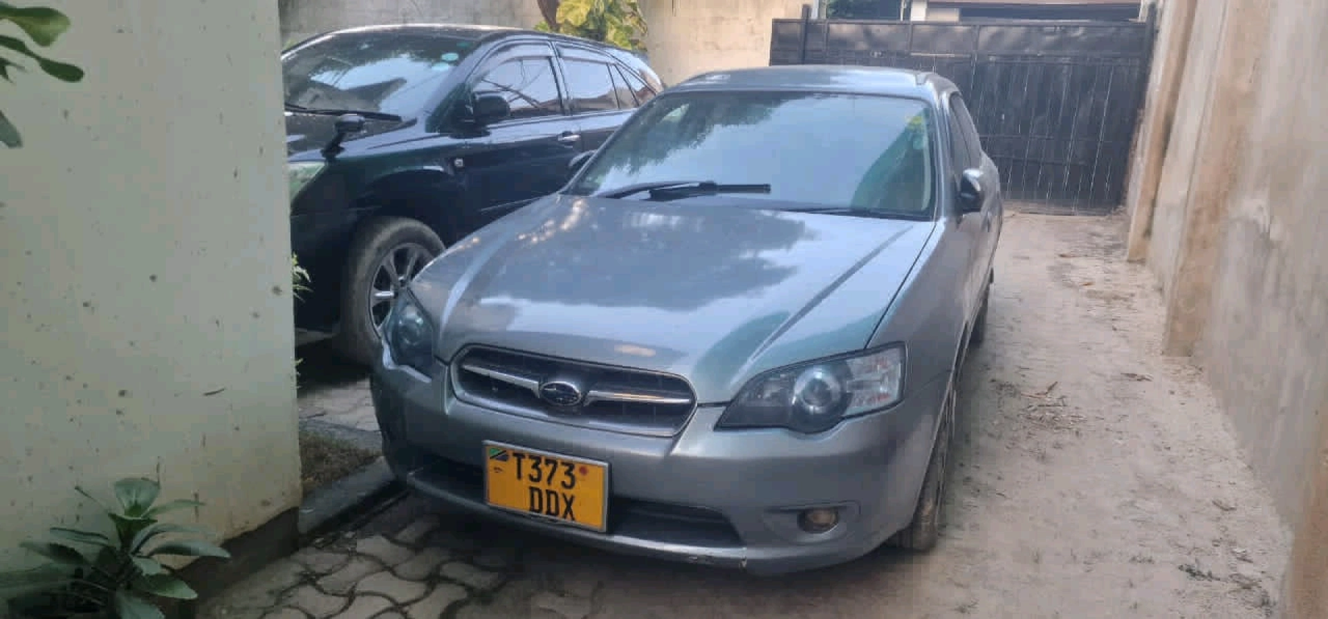 Grey Subaru Legacy Sedan T373 DDX