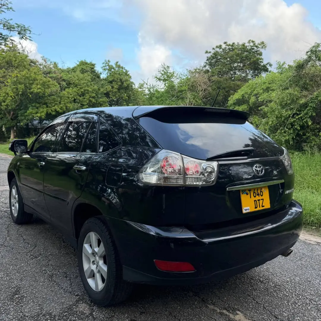 Toyota Harrier 2007 Nyeusi, 2380cc thumbnail 4