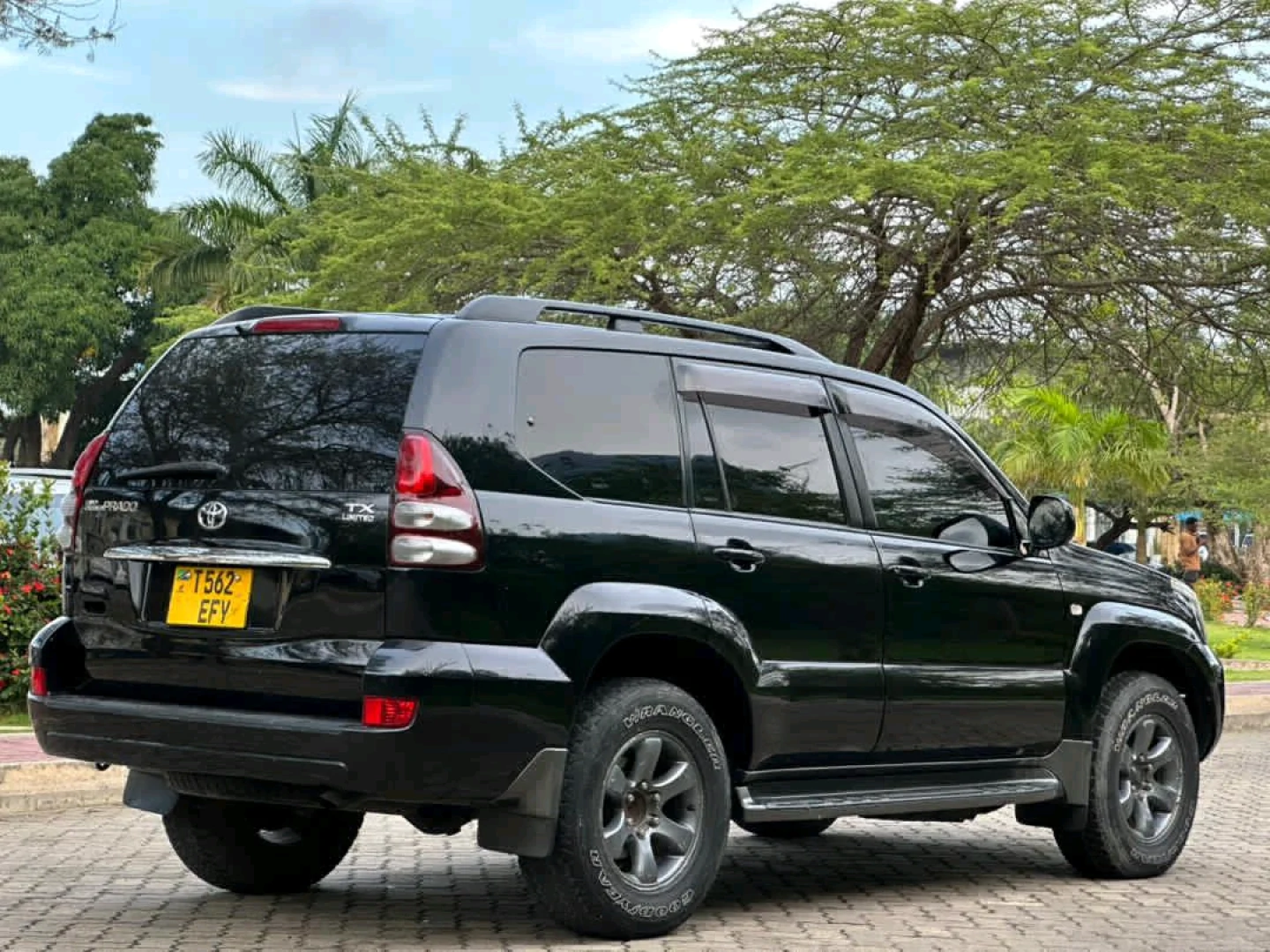 Toyota Land Cruiser Prado 120 TX 2007 thumbnail 4
