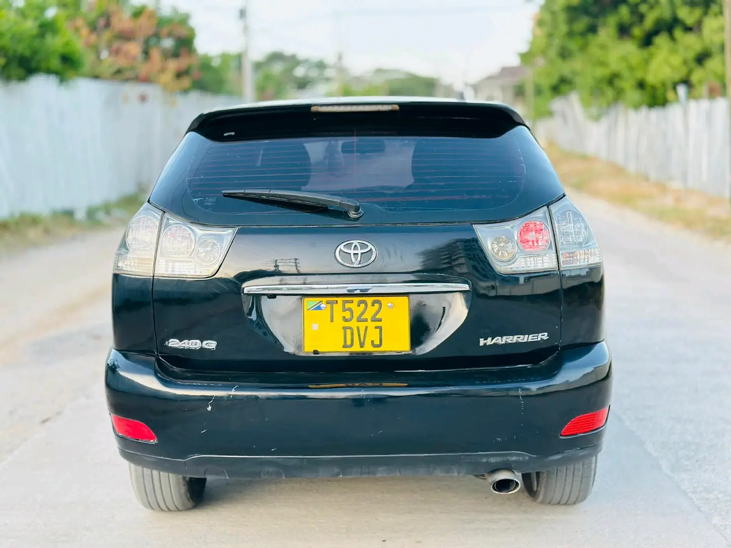 Toyota Harrier 2005, Black, Automatic thumbnail 3