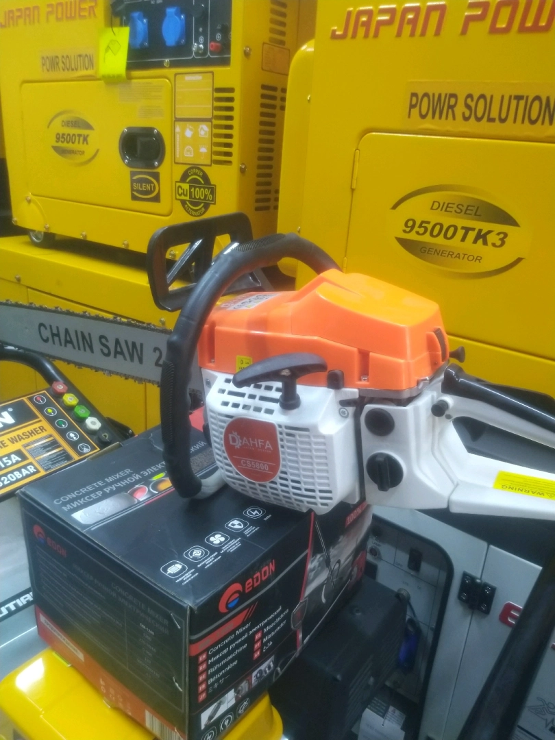 DAHFA 24-inch Gasoline Chainsaw CS 5800 thumbnail 5