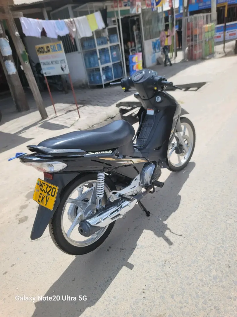Suzuki Smash