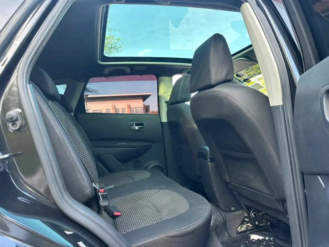 Nissan Dualis 2009, Black, Sunroof thumbnail 8