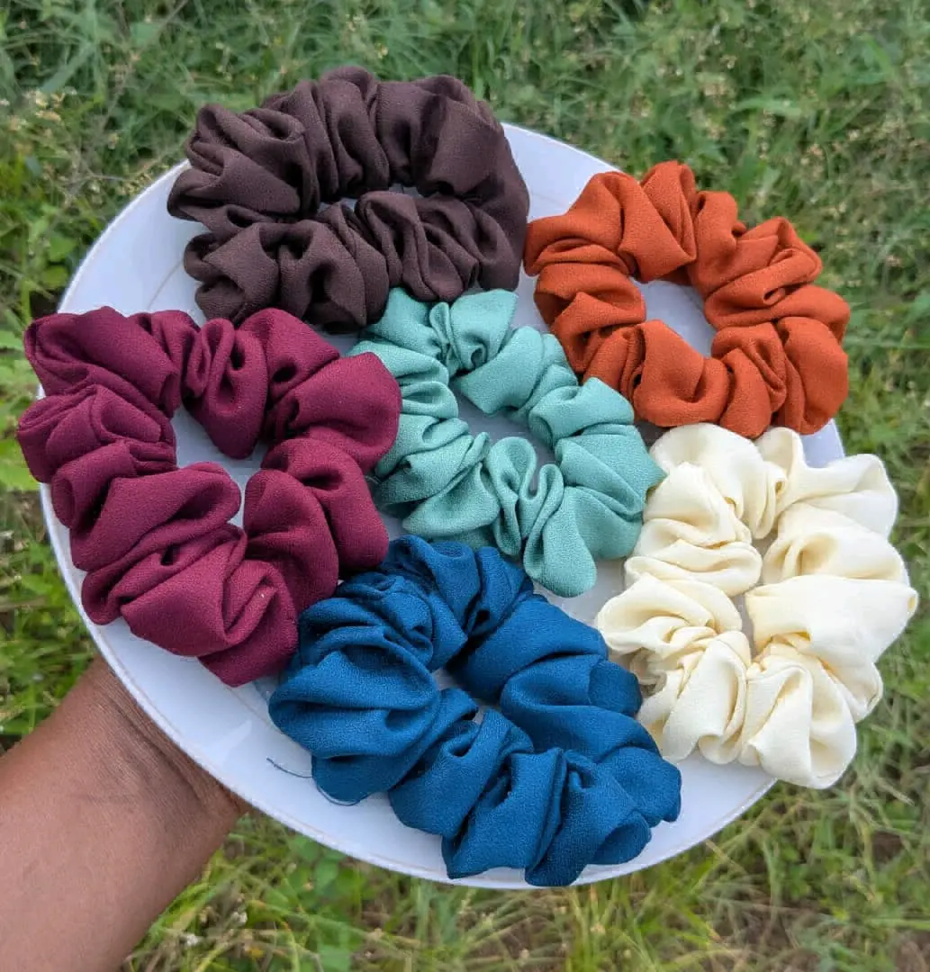 Get 6 Simple and Pretty Hair Scrunchies (Vibanio) thumbnail 3