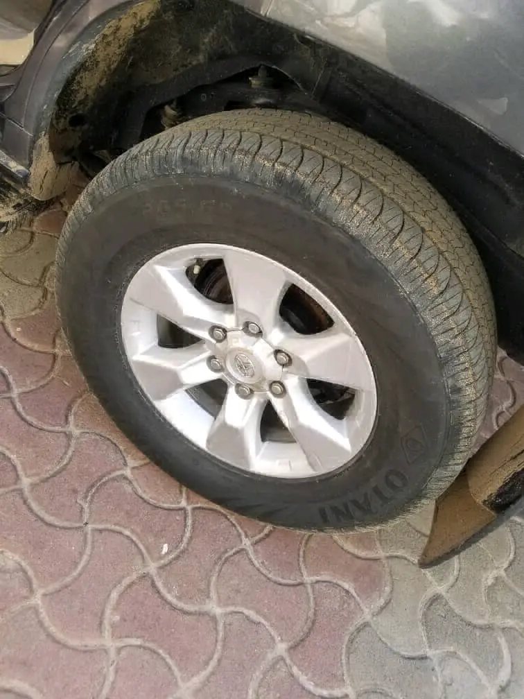 Toyota Land Cruiser Prado TX 2013 thumbnail 7