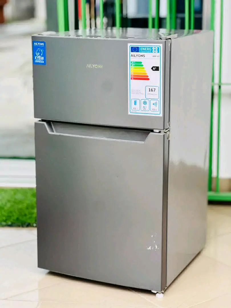 Ailyons Fridge Lita 100