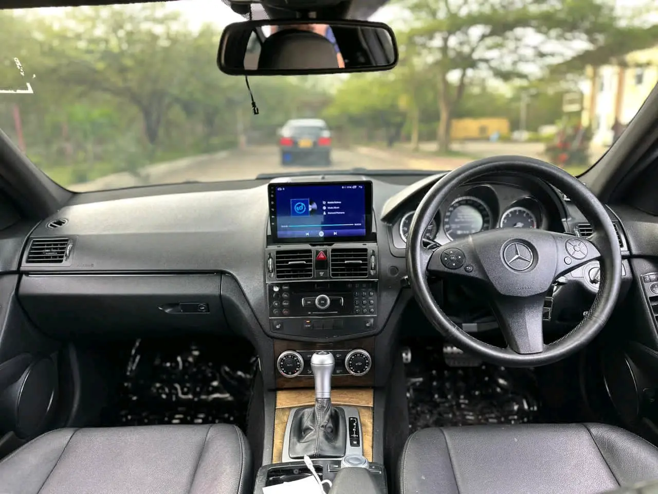 Mercedes-Benz C-Class 2009, White, 1790cc thumbnail 7