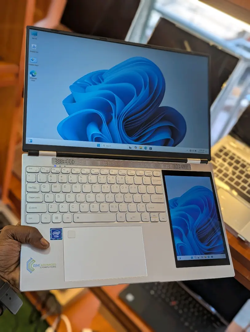 Brand New Intel Quadcore Laptop 16GB RAM 512GB SSD thumbnail 2