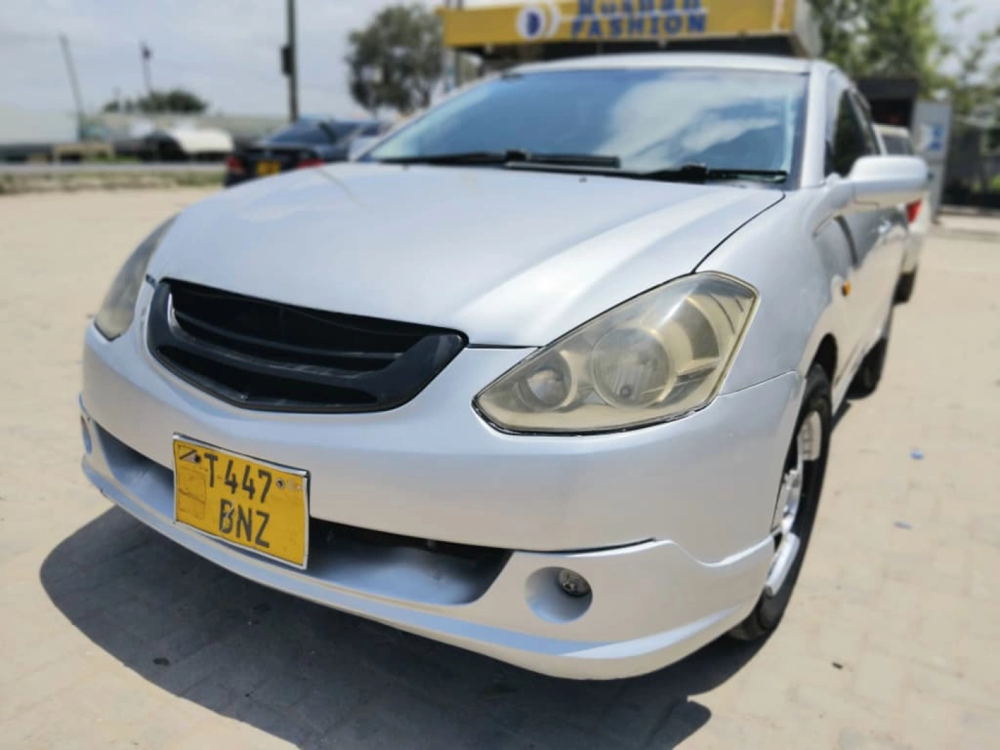 Toyota Caldina BNZ Silver Sedan thumbnail 8