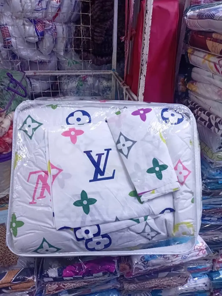 Duvet Set (Duvet, Shuka & Foronya)