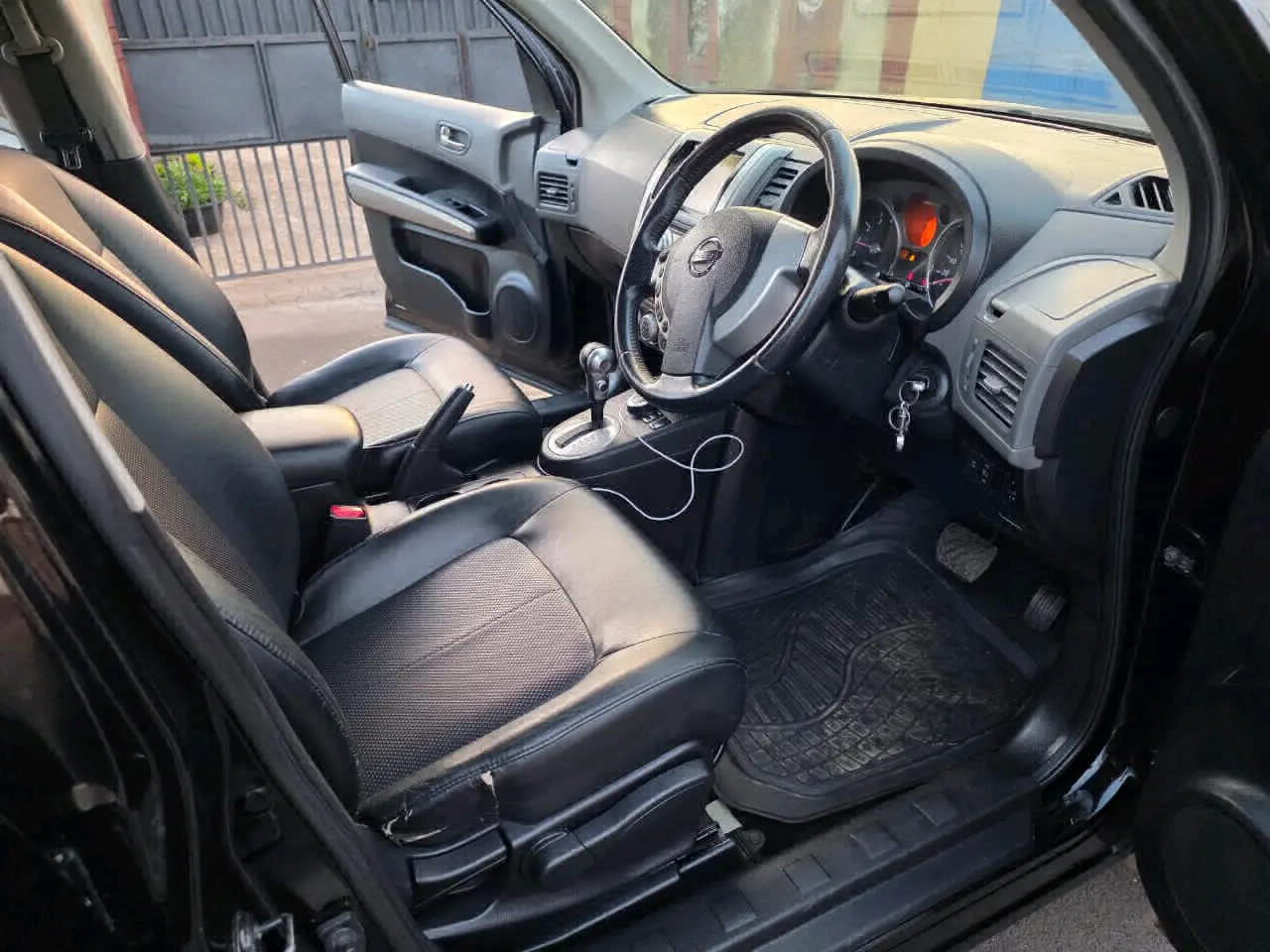Nissan X-Trail 2009 (EHK) thumbnail 4