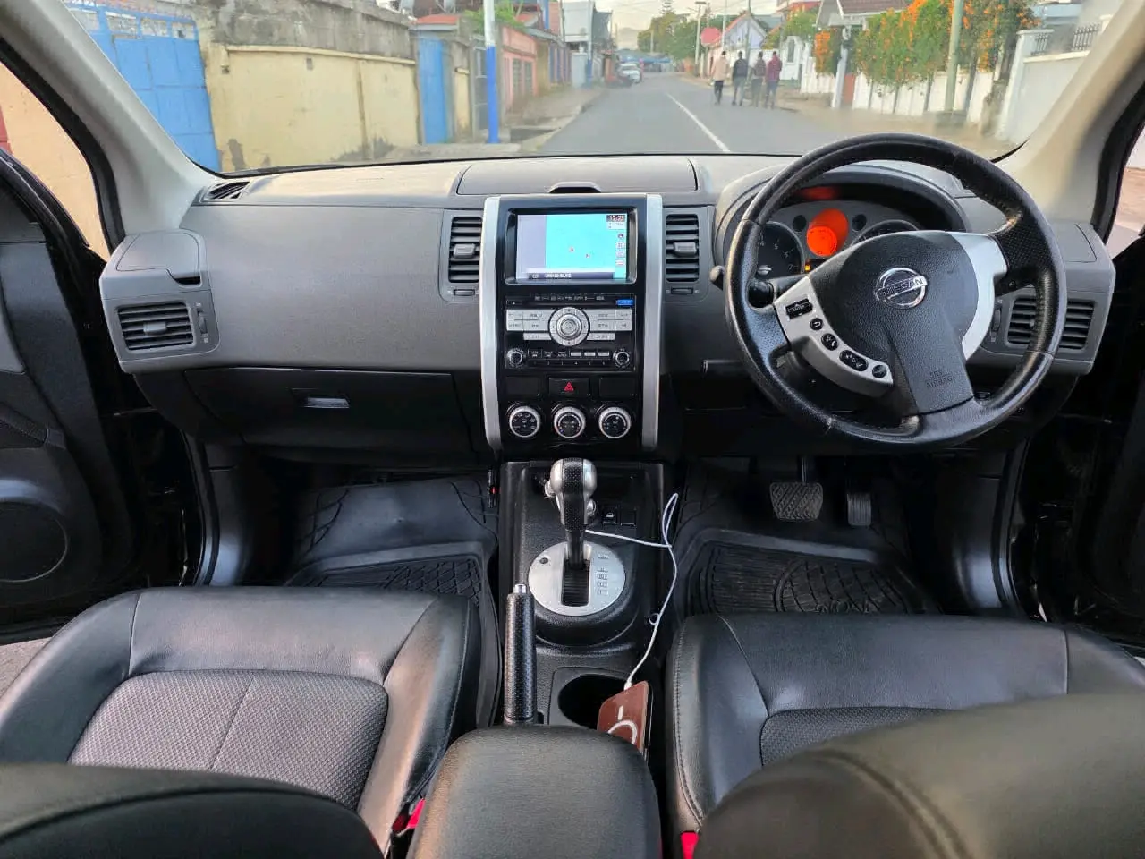 Nissan X-Trail 2009 (EHK) thumbnail 6