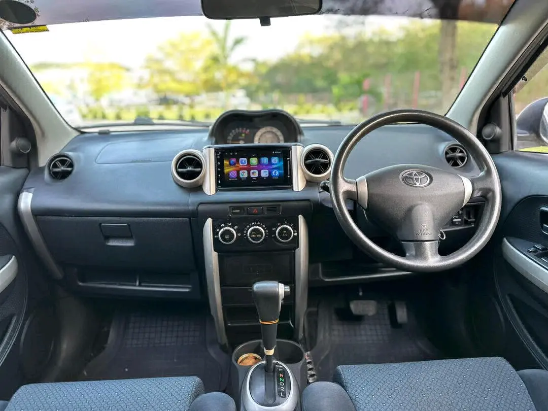 Toyota Ist 2005 Gold, Automatic, Low Mileage thumbnail 9