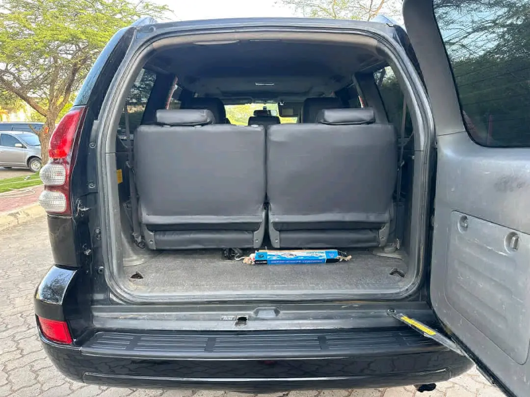 Toyota Land Cruiser Prado 120 (2008) for Sale thumbnail 7