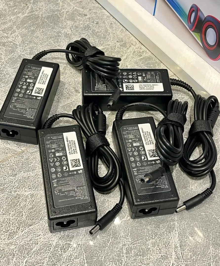 Dell 65W Laptop Charger (Small Pin)