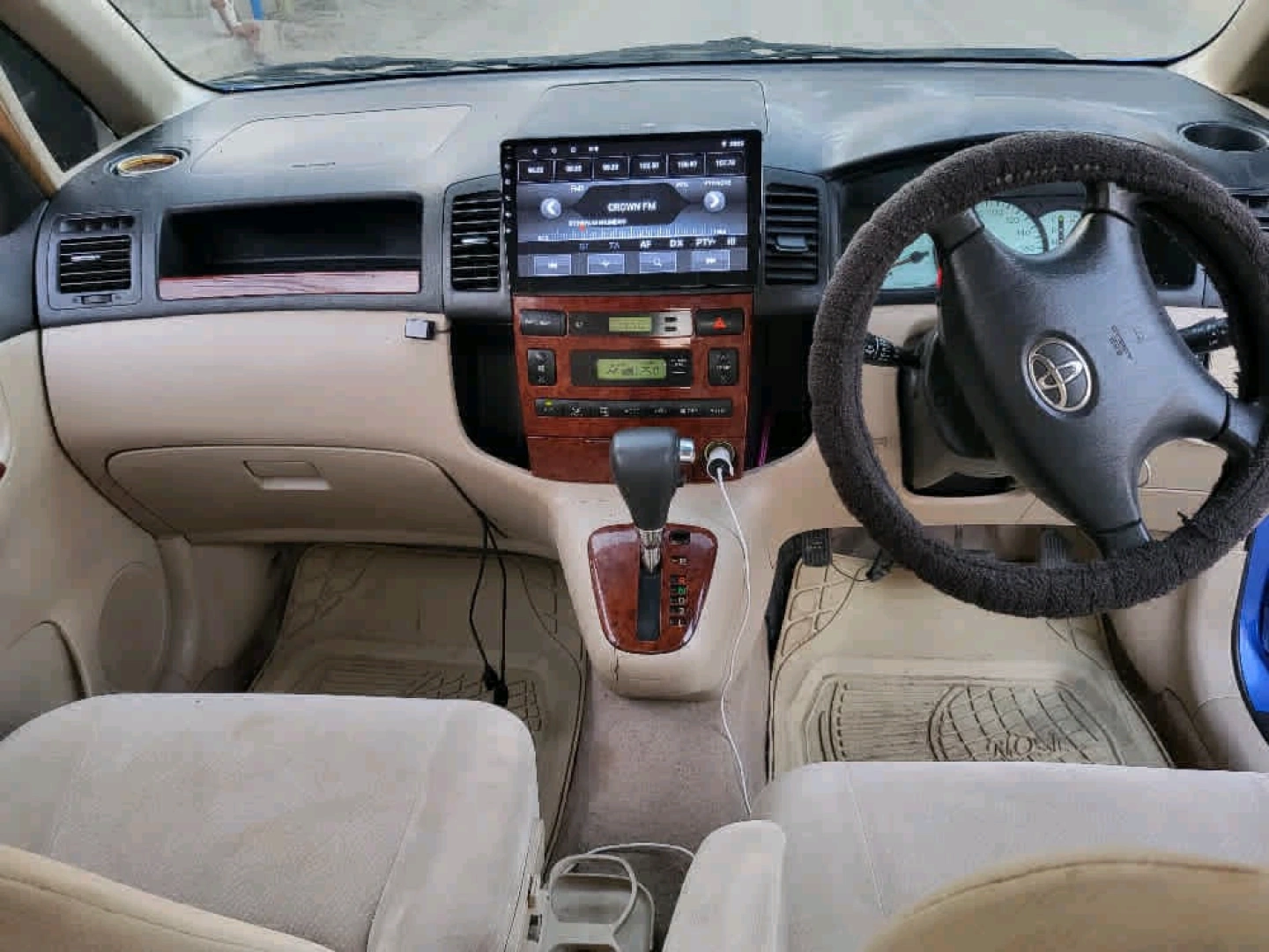 Toyota Spacio 2004 Minivan Full AC thumbnail 8