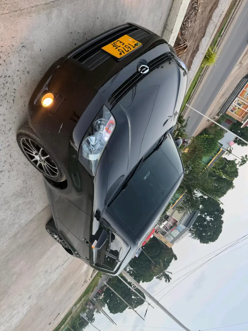 Toyota Rumion 2009 Automatic thumbnail 5