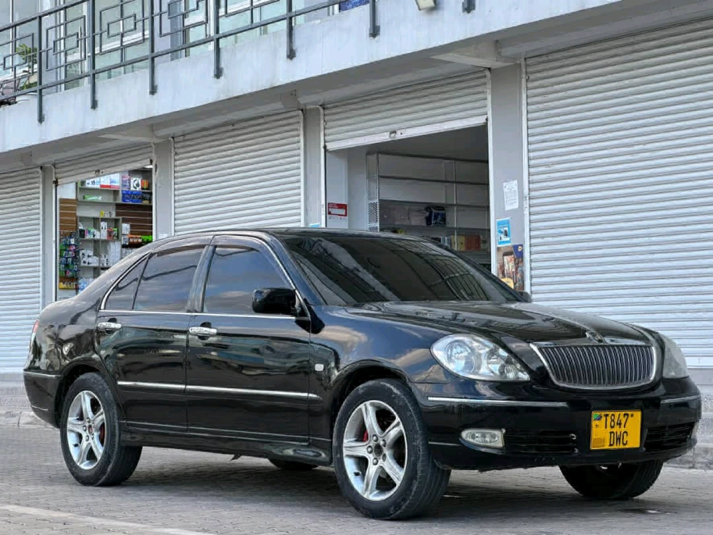 Toyota Brevis 2003 Model Automatic thumbnail 2