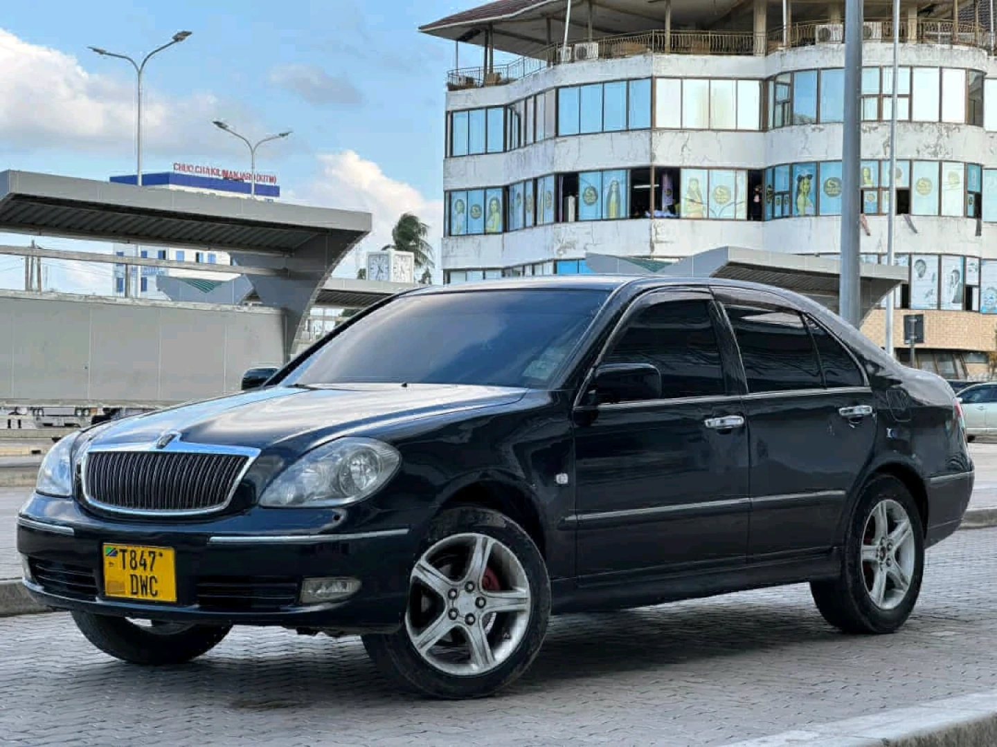 Toyota Brevis 2003 Model Automatic thumbnail 3