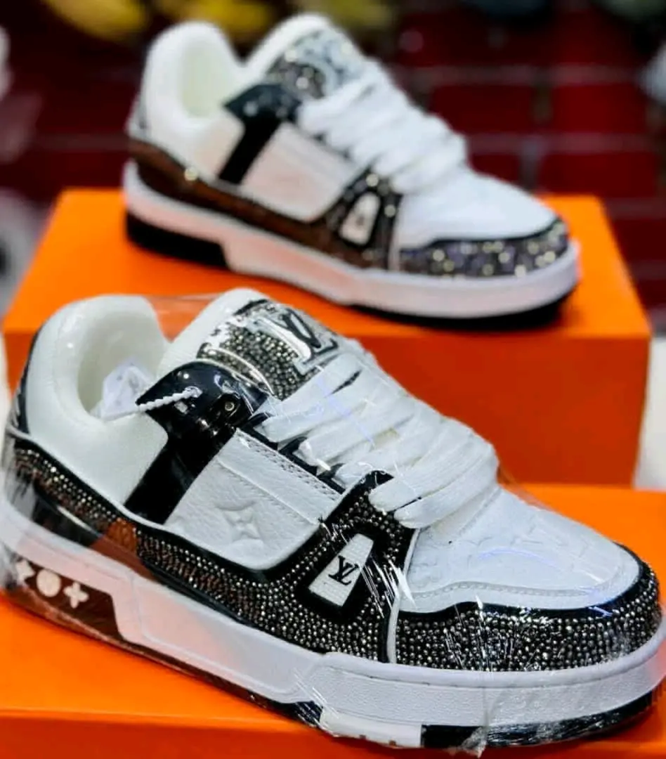 Louis Vuitton Glitter Sneakers (Sizes 35-44) thumbnail 2