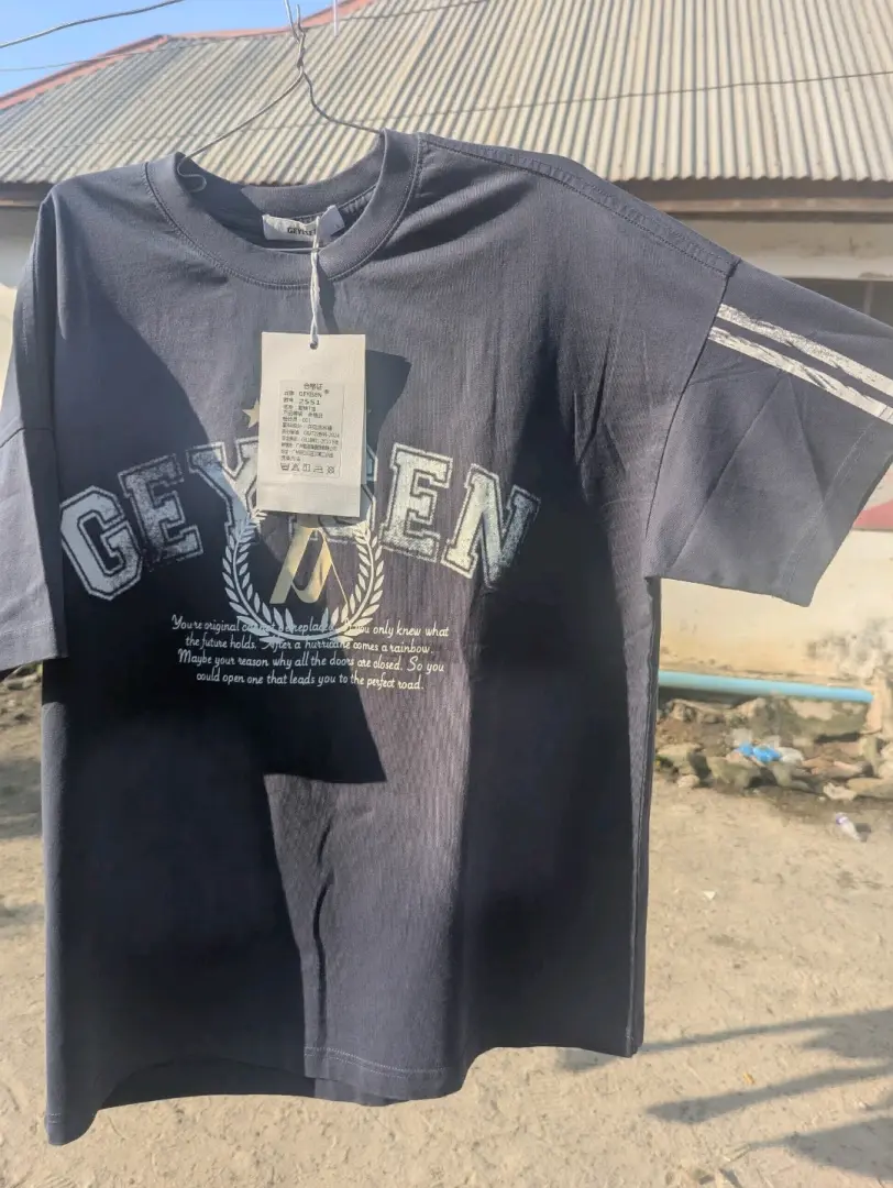 Premium T-shirts (Chanel & Geyisen) thumbnail 5