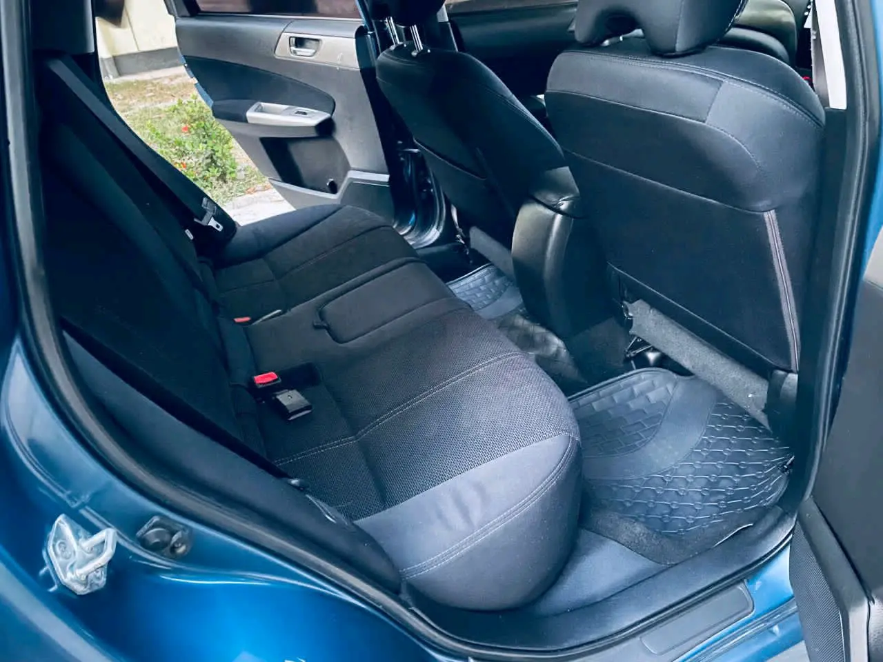 2010 Subaru Forester Customized Blue thumbnail 7