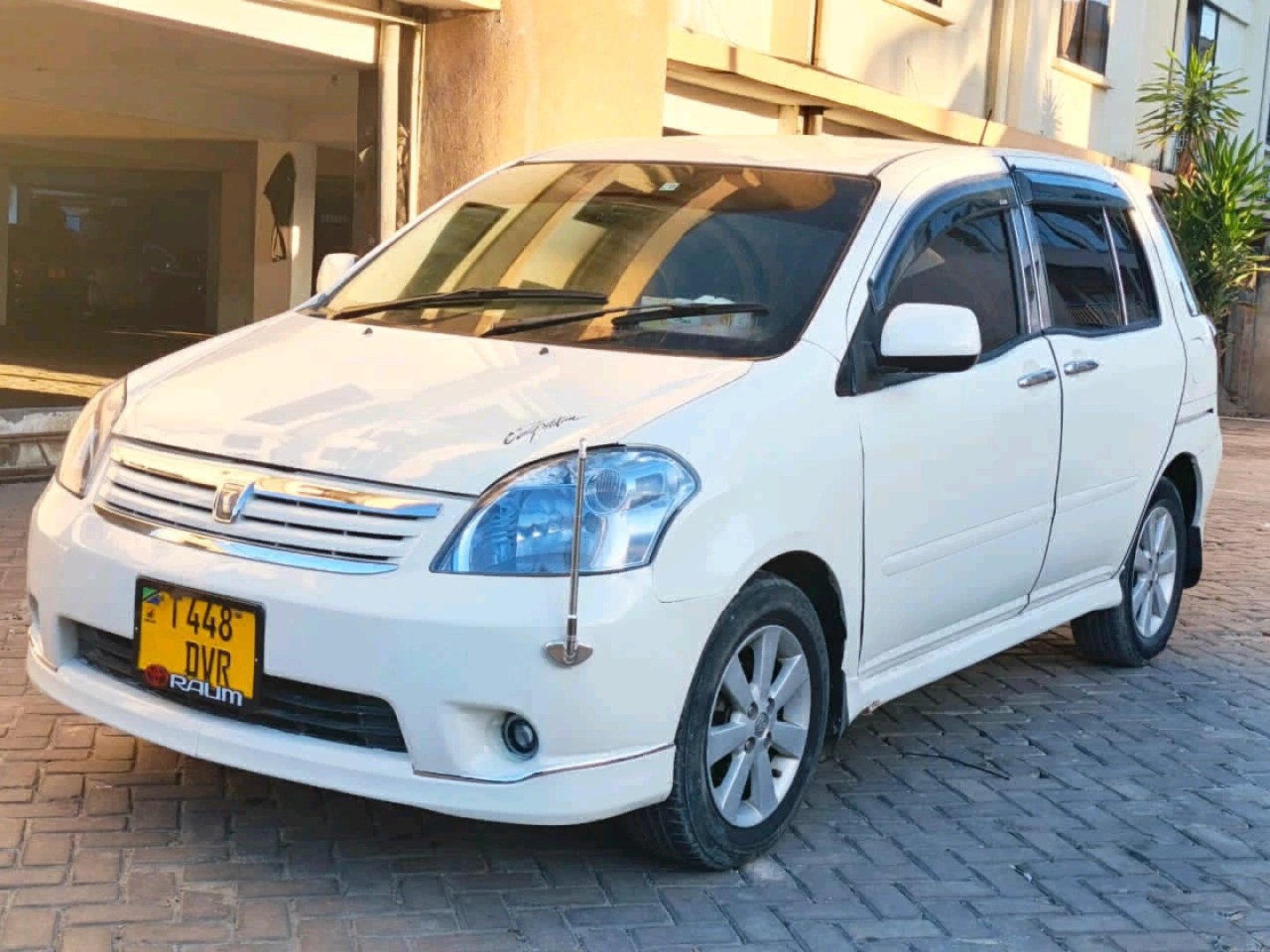 Used White Toyota Raum 1490cc Full AC thumbnail 9