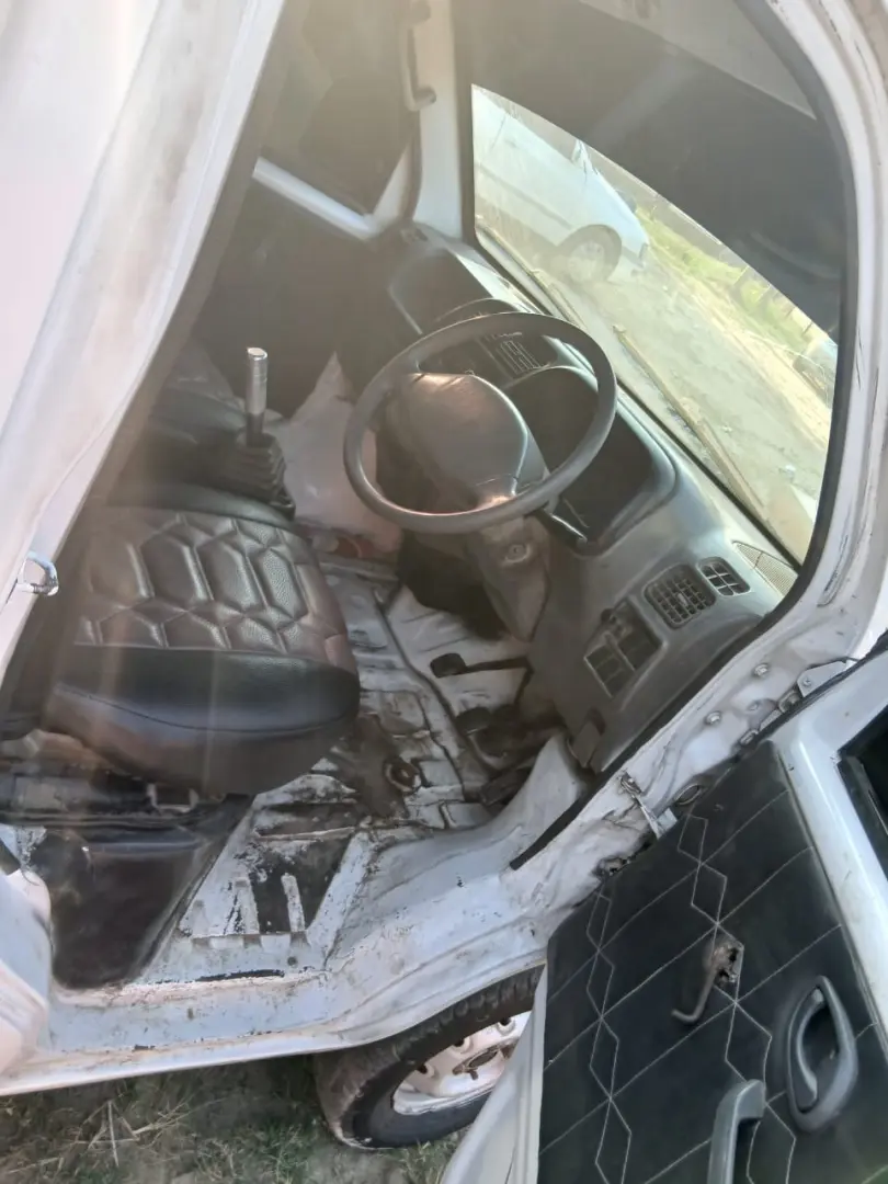 Suzuki Carry (Injection) thumbnail 5