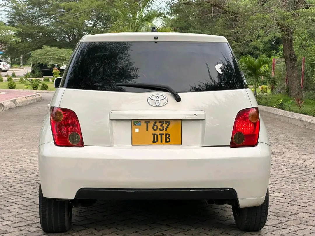 Toyota Ractis (DTB) thumbnail 5