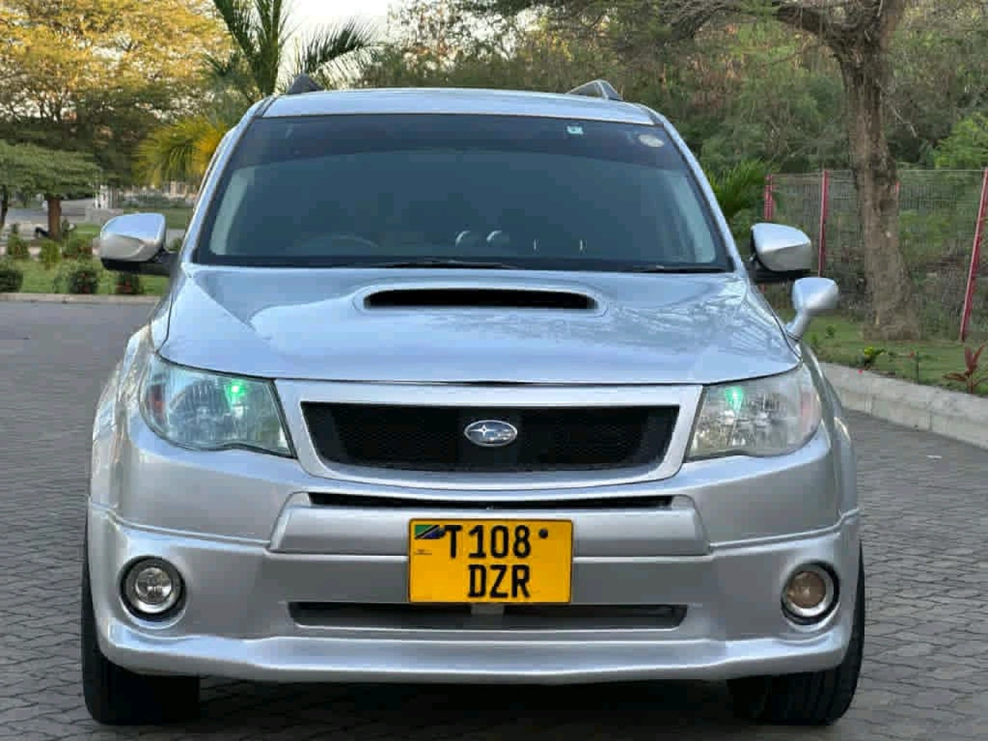 Subaru Forester Turbo 2009 Silver Automatic