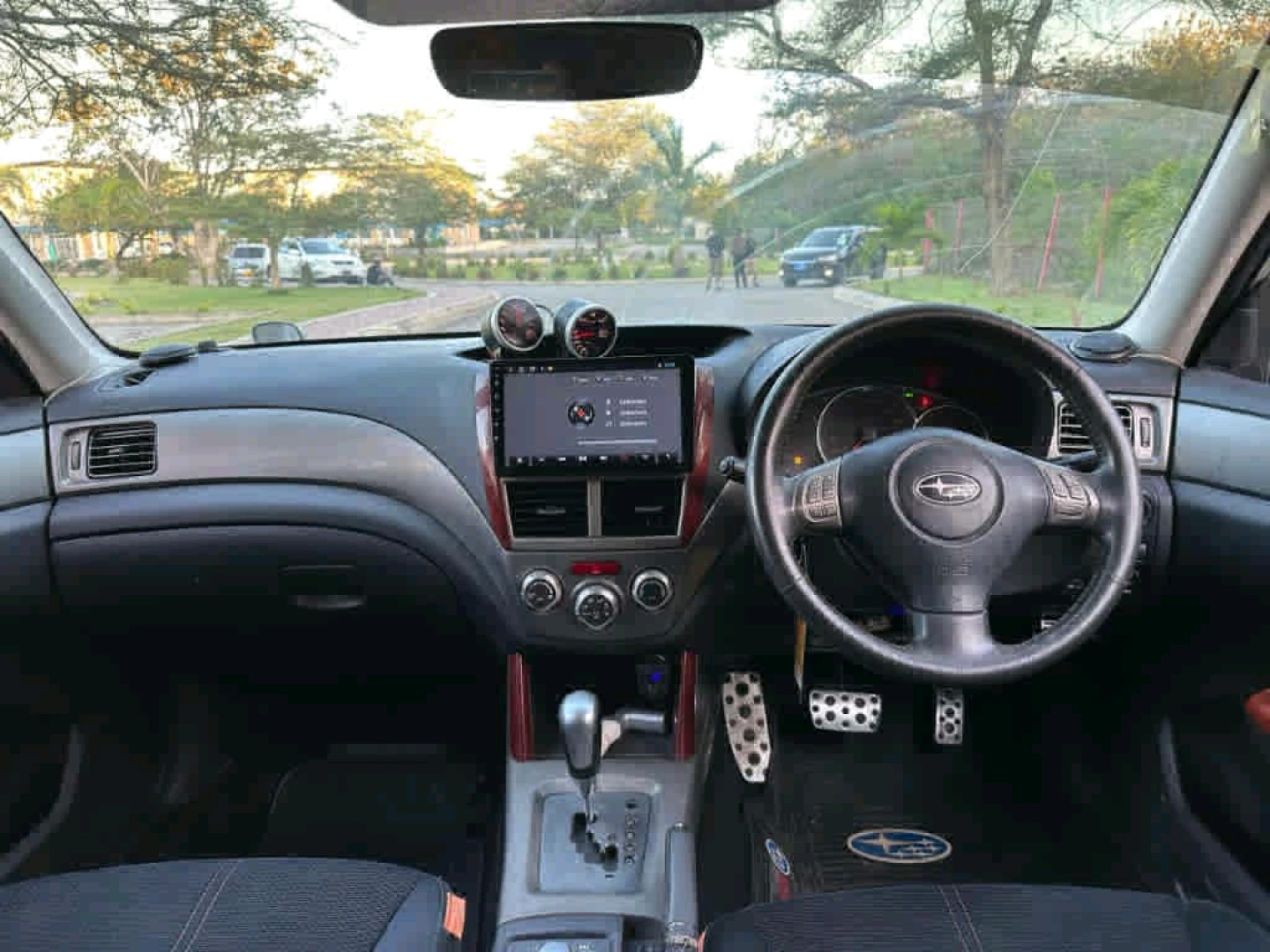 Subaru Forester Turbo 2009 Silver Automatic thumbnail 6