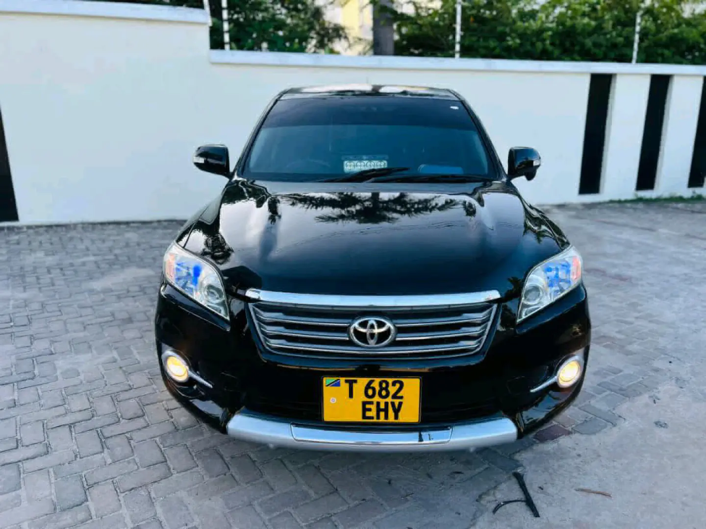 2010 Toyota Vanguard, Black, 2490cc