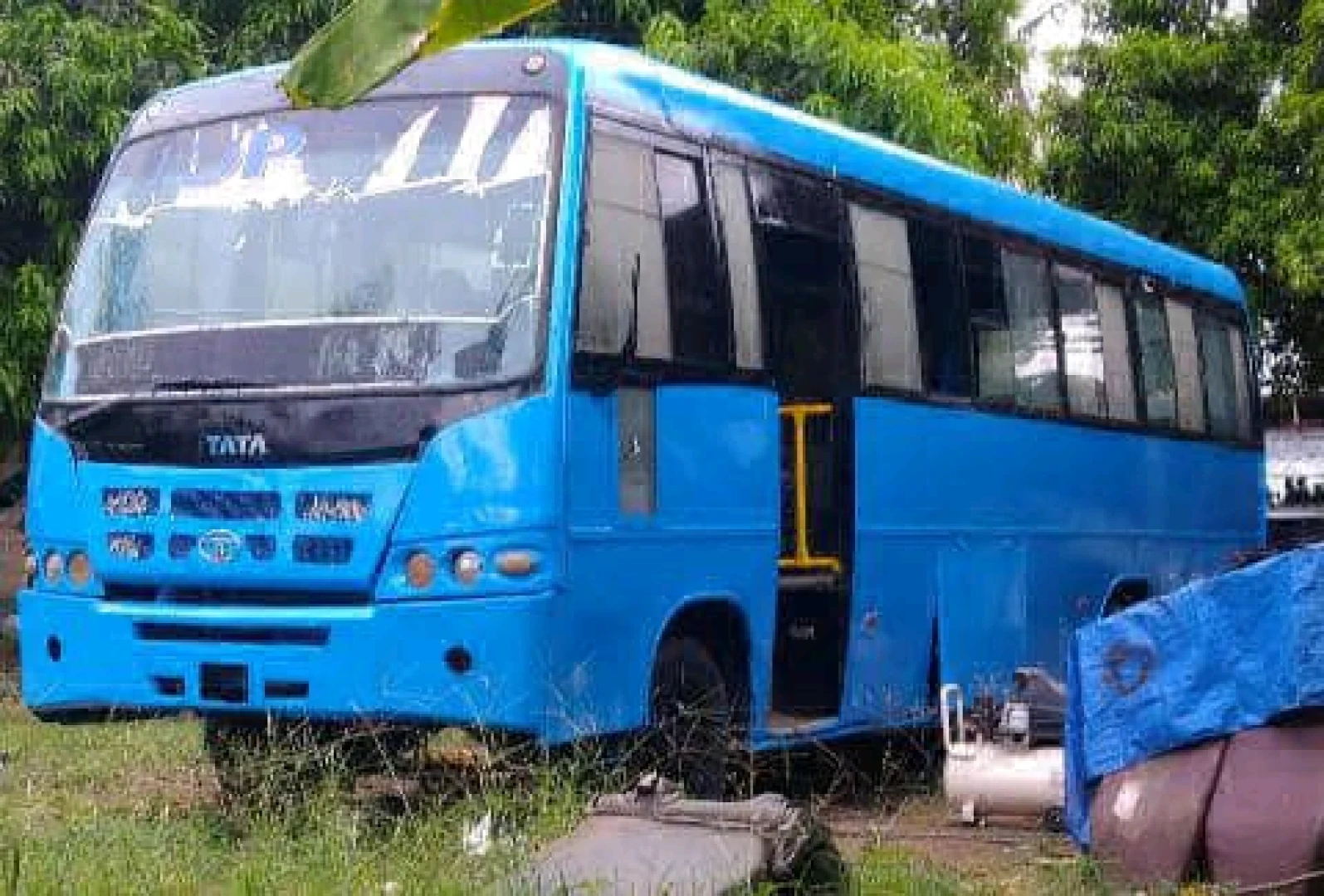 Tata Bus Body for Sale or Exchange (Mil 15) thumbnail 2