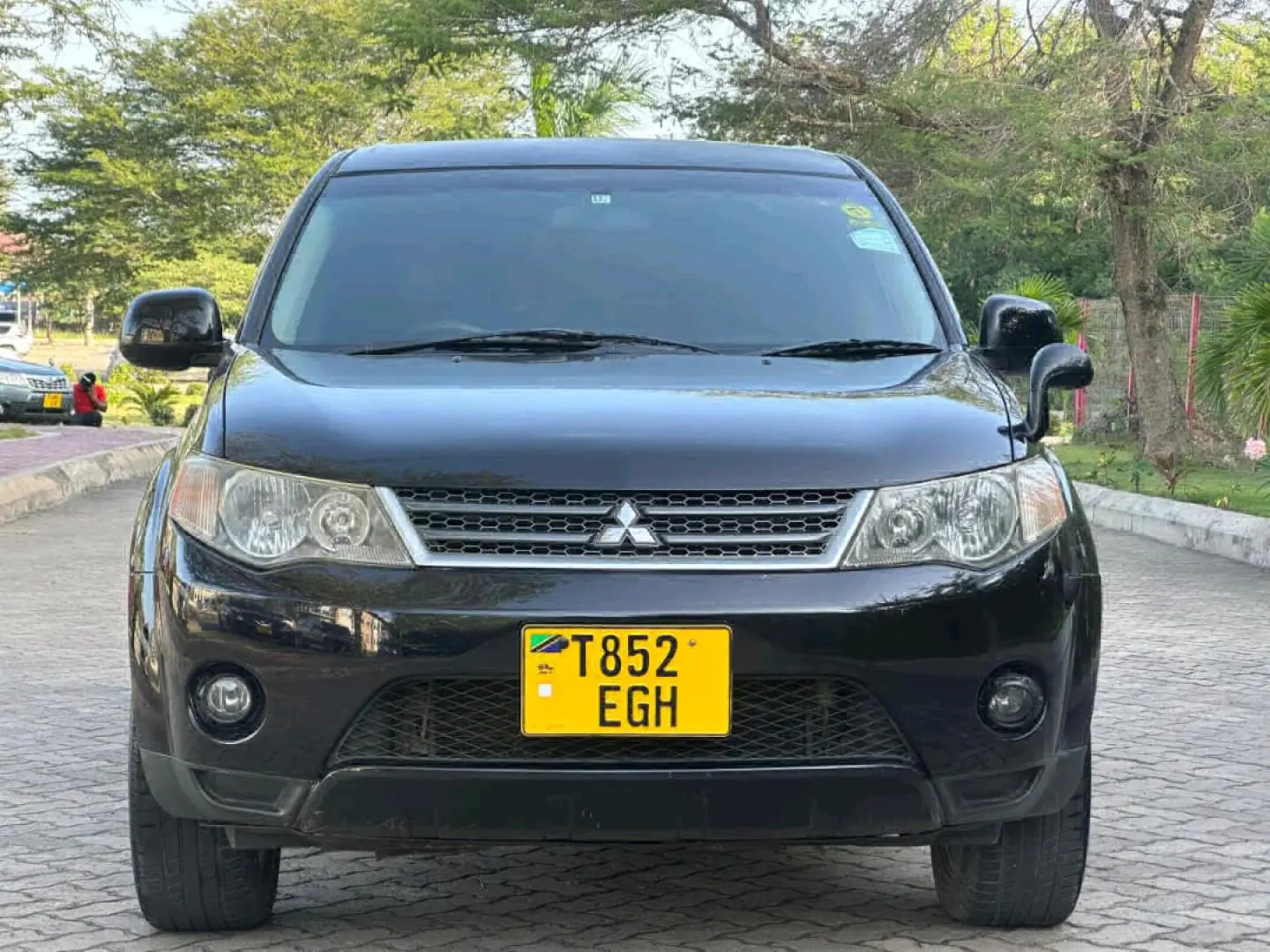 2009 Black Mitsubishi Outlander