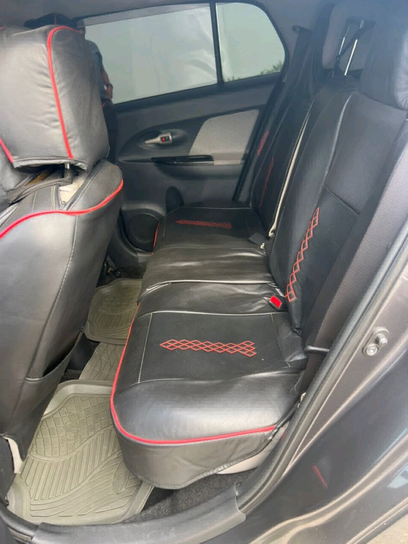 Toyota IST New Model Dark Grey thumbnail 6