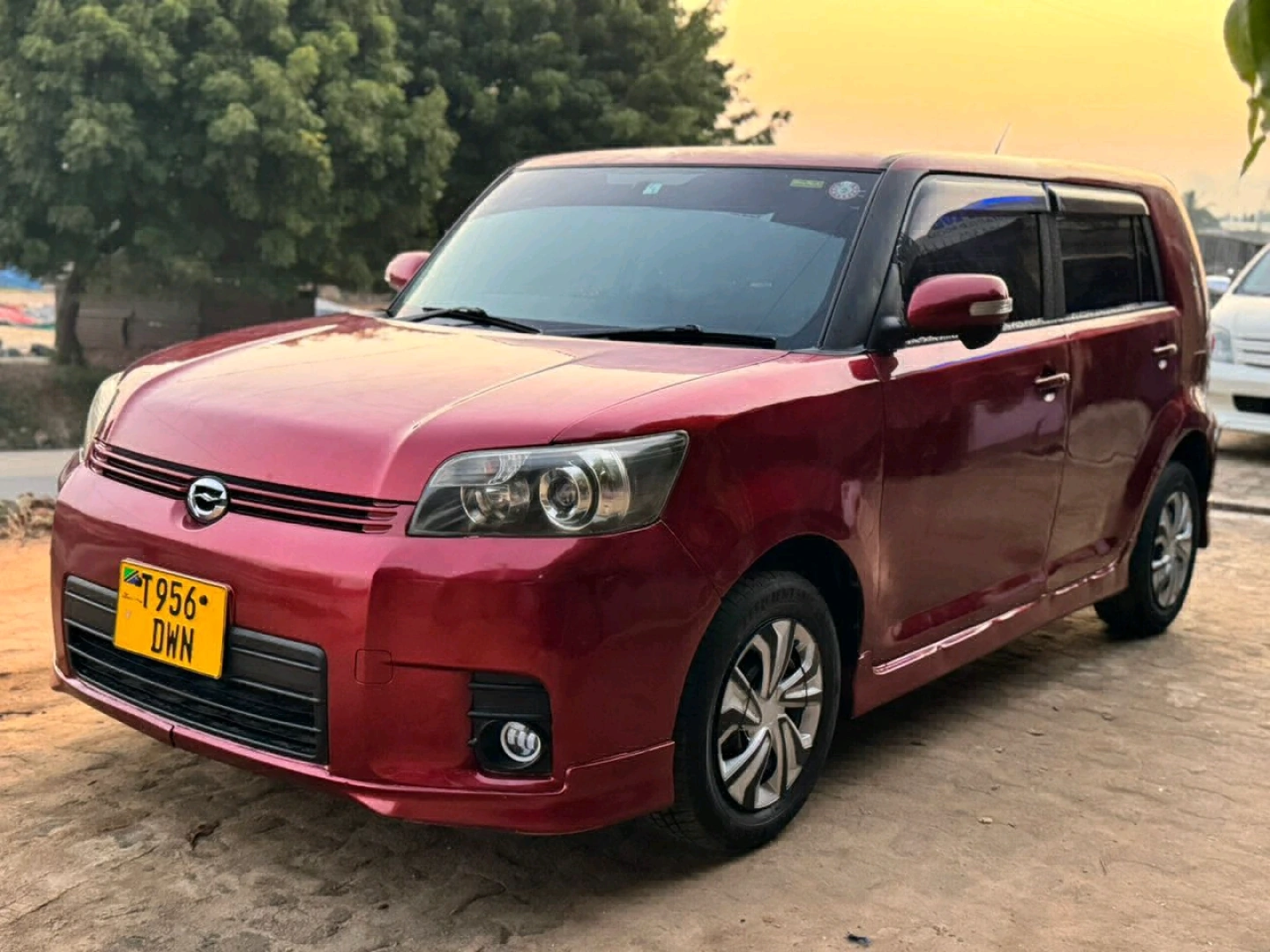 Red Toyota Rumion For Sale (Reg No. DWN) thumbnail 5