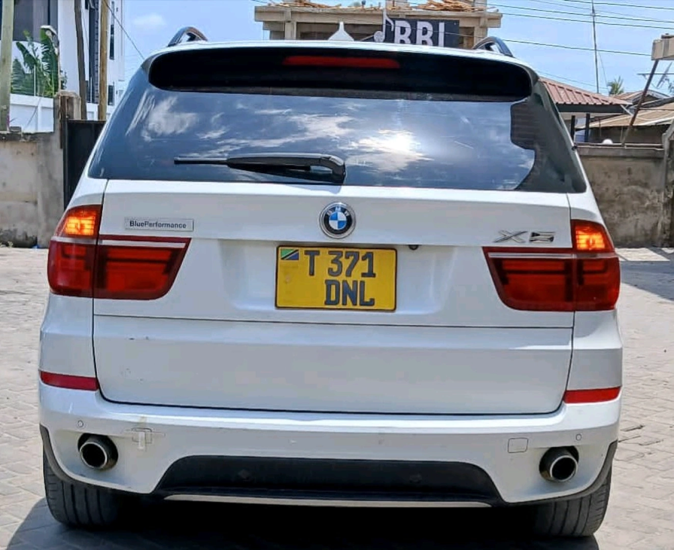 BMW X5 SUV 2014 Diesel with Sunroof thumbnail 5