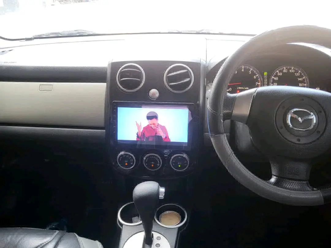 Mazda Verisa 2005 Silver, 1490cc, Full AC thumbnail 8